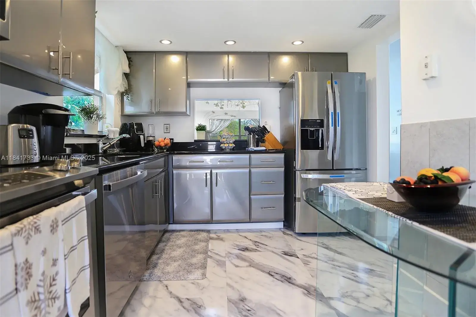 2 bedroom 2 bath Residential Lease for rent at 6570 Royal Palm Blvd # 301J, Margate FL 33063