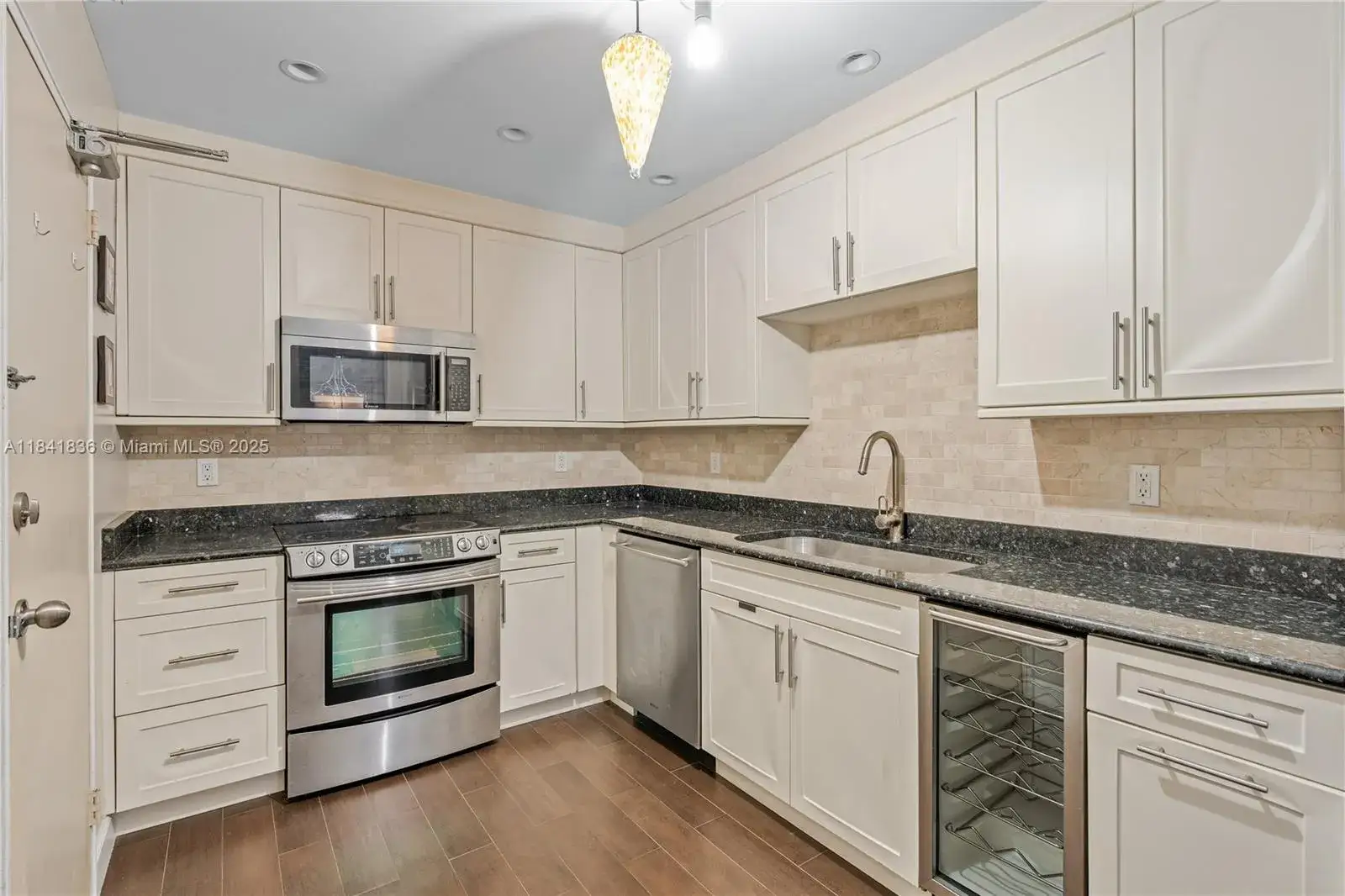3 bedroom 2 bath Residential Lease for rent at 28029 SW 139th Ct, Homestead FL 33033