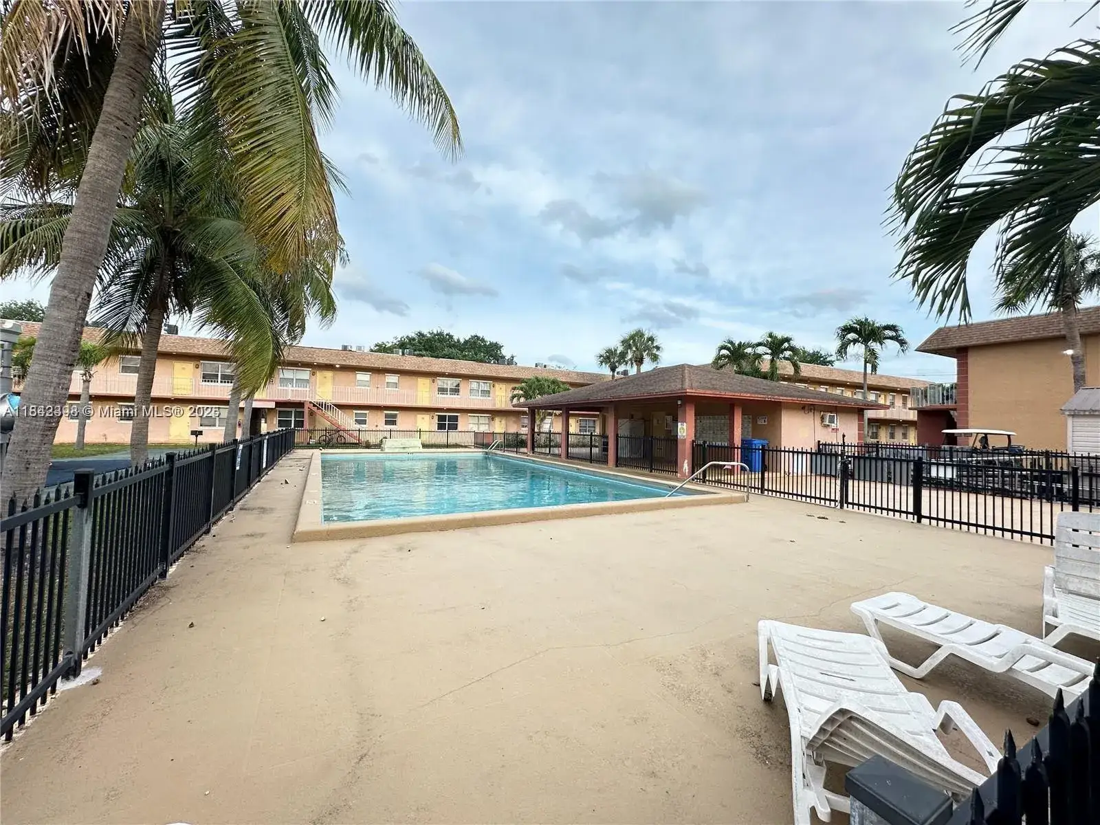 1 bedroom 1 bath Residential Lease for rent at 101 NE 41st St # G116, Oakland Park FL 33334