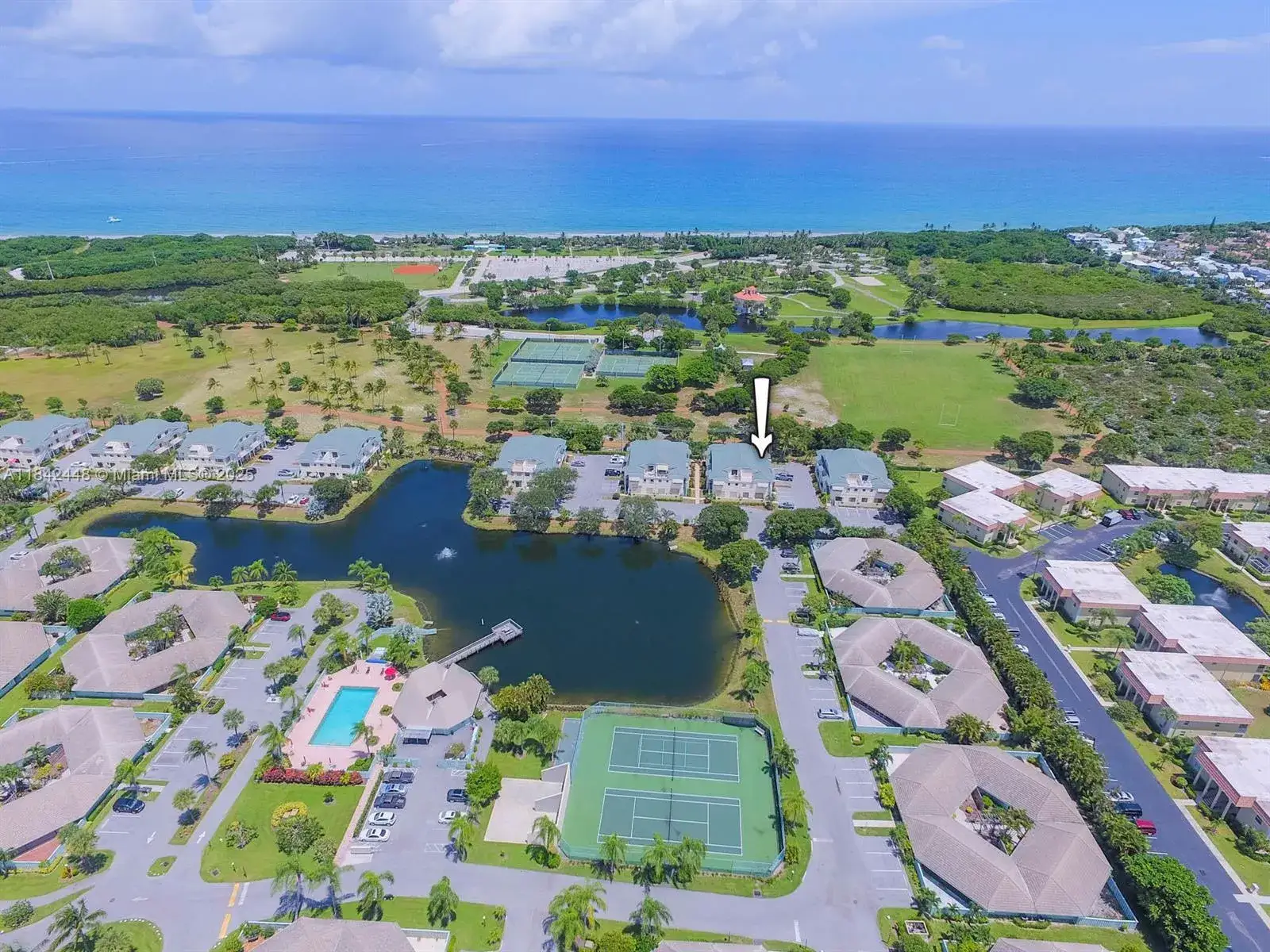 2 bedroom 2 bath Residential for sale at 720 S Bella Vista Ct S # 20, Jupiter FL 33477