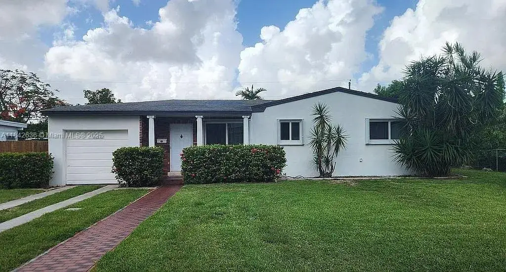 3 bedroom 2 bath Residential for sale at 7813 SW 34th Ter, Miami FL 33155