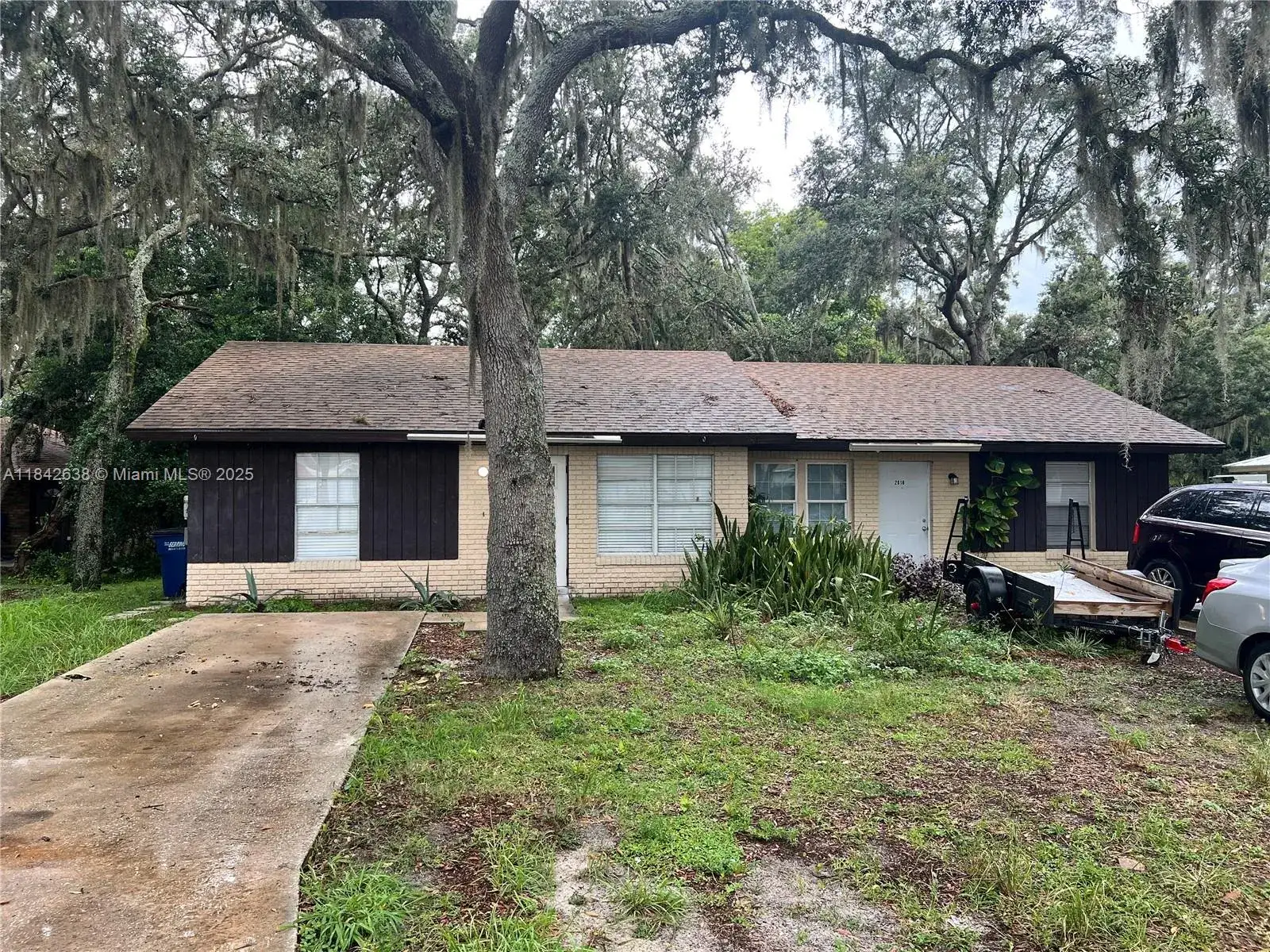 Residential Income for sale at 2019 COLMAR AVE, Sebring FL 33870