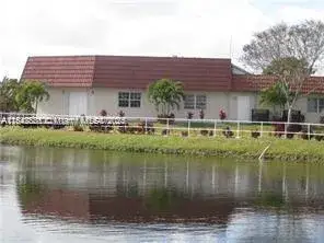 1 bedroom 1 bath Residential for sale at 20310 NE 2nd Ave # 5, Miami Gardens FL 33179