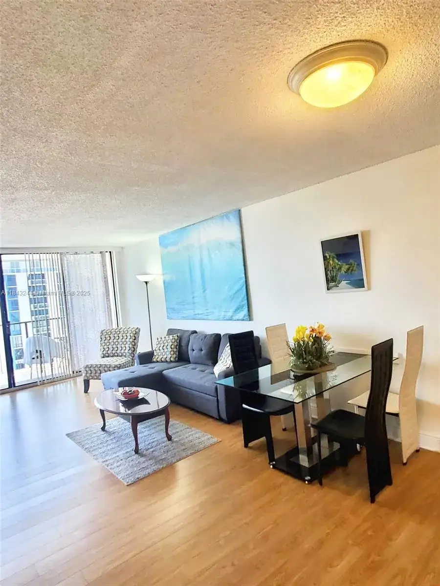 1 bedroom 2 bath Residential Lease for rent at 2101 S Ocean Dr # 1506, Hollywood FL 33019