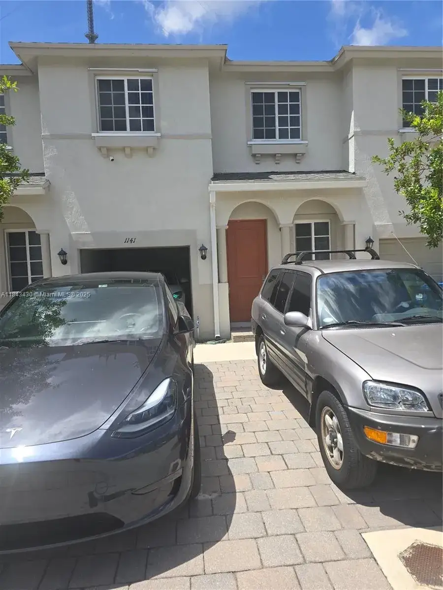 4 bedroom 2 bath Residential Lease for rent at 1141 NW 208th, Miami Gardens FL 33169