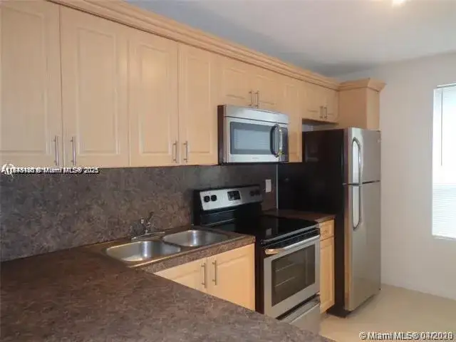 2 bedroom 2 bath Residential for sale at 2276 SW 81st Ave # 2276, Miramar FL 33025