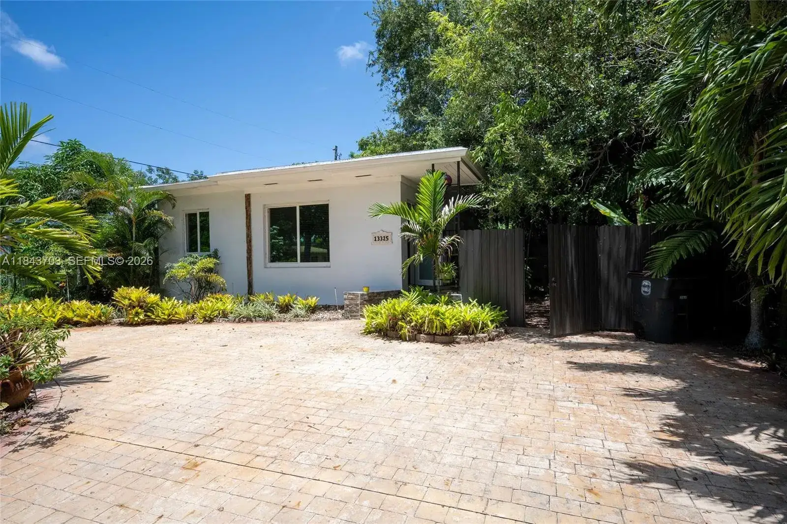 2 bedroom 1 bath Residential for sale at 13325 NE 10th Ave, North Miami FL 33161