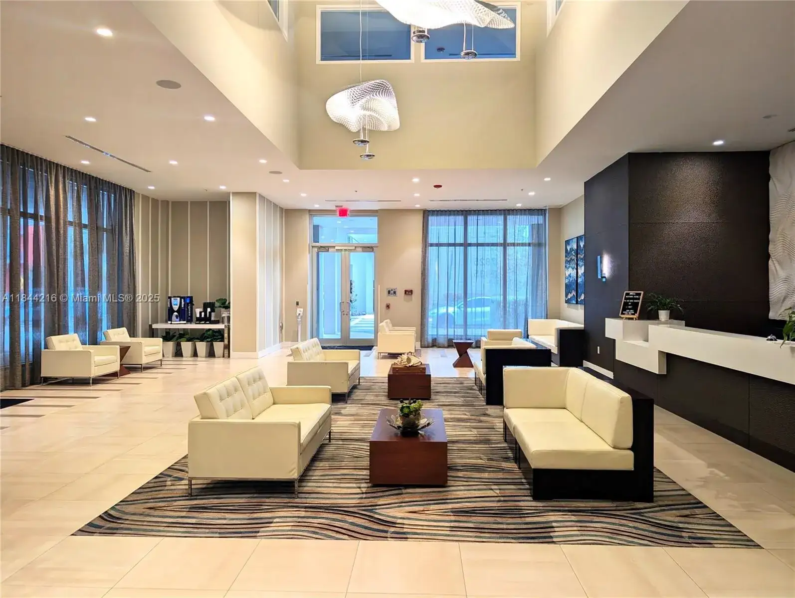 2 bedroom 2 bath Residential for sale at 7825 NW 107th Ave # 212, Doral FL 33178