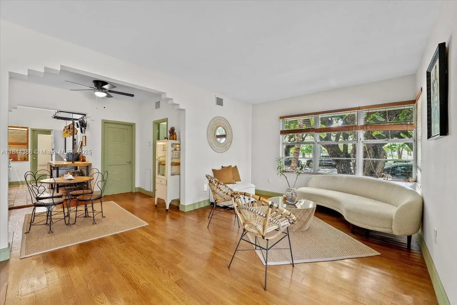 1 bedroom 1 bath Residential for sale at 1325 Meridian Ave # 1, Miami Beach FL 33139