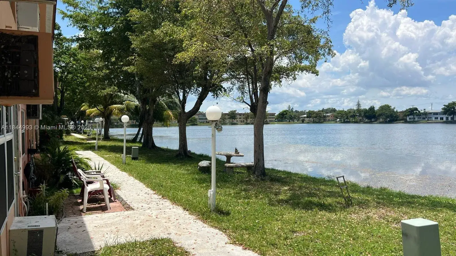 1 bath Residential for sale at 19080 NE 3rd Ct # 307, Miami FL 33179