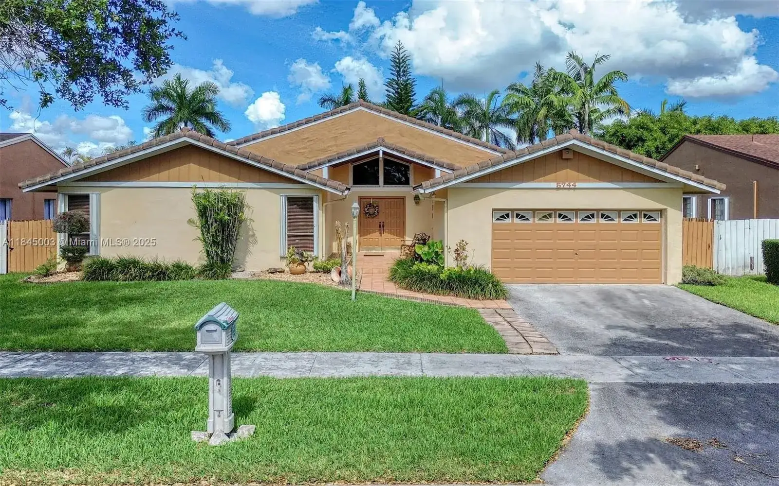 4 bedroom 2 bath Residential for sale at 5744 SW 146th Ct, Miami FL 33183
