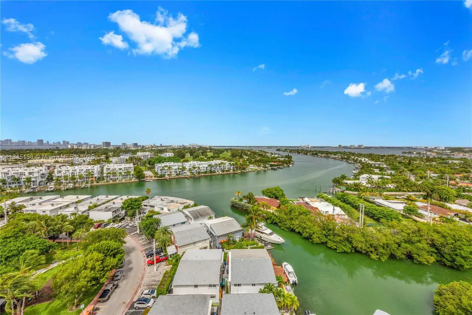 2 bedroom 2 bath Residential for sale at 7441 Wayne Ave # 15E, Miami Beach FL 33141