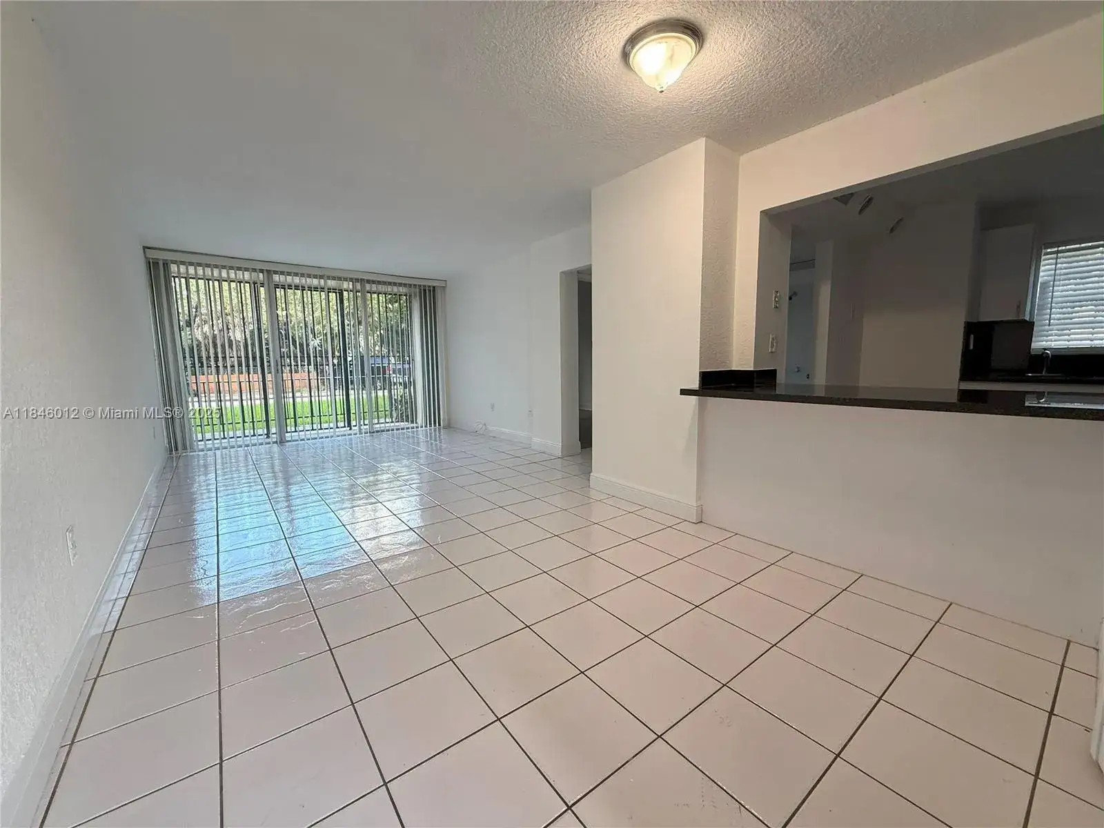 1 bedroom 1 bath Residential for sale at 816 NW 87th Ave # 107, Miami FL 33172