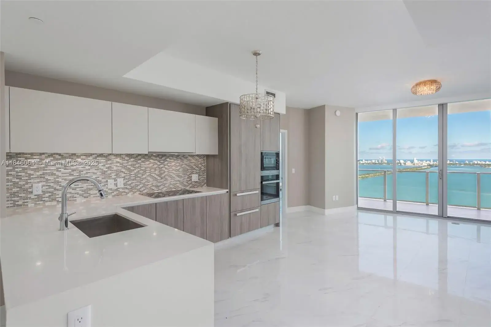 2 bedroom 3 bath Residential for sale at 2900 NE 7th Ave # 3903, Miami FL 33137
