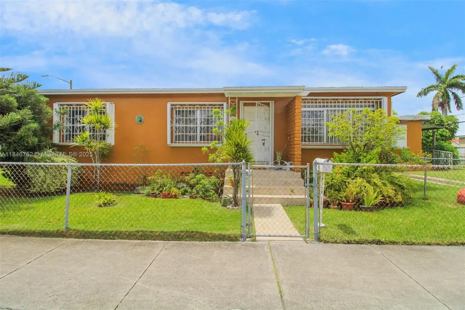 3 bedroom 2 bath Residential for sale at 3600 NW 19th Ter, Miami FL 33125