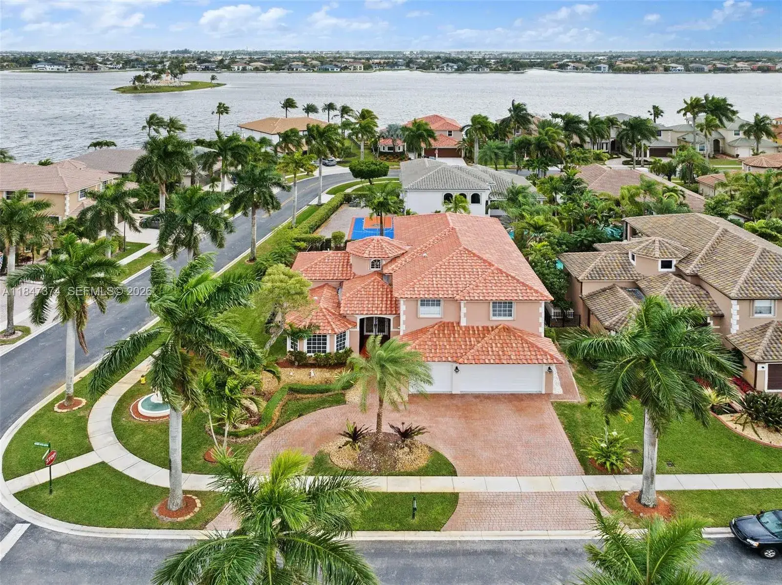 6 bedroom 5 bath Residential for sale at 18900 SW 32nd Ct, Miramar FL 33029
