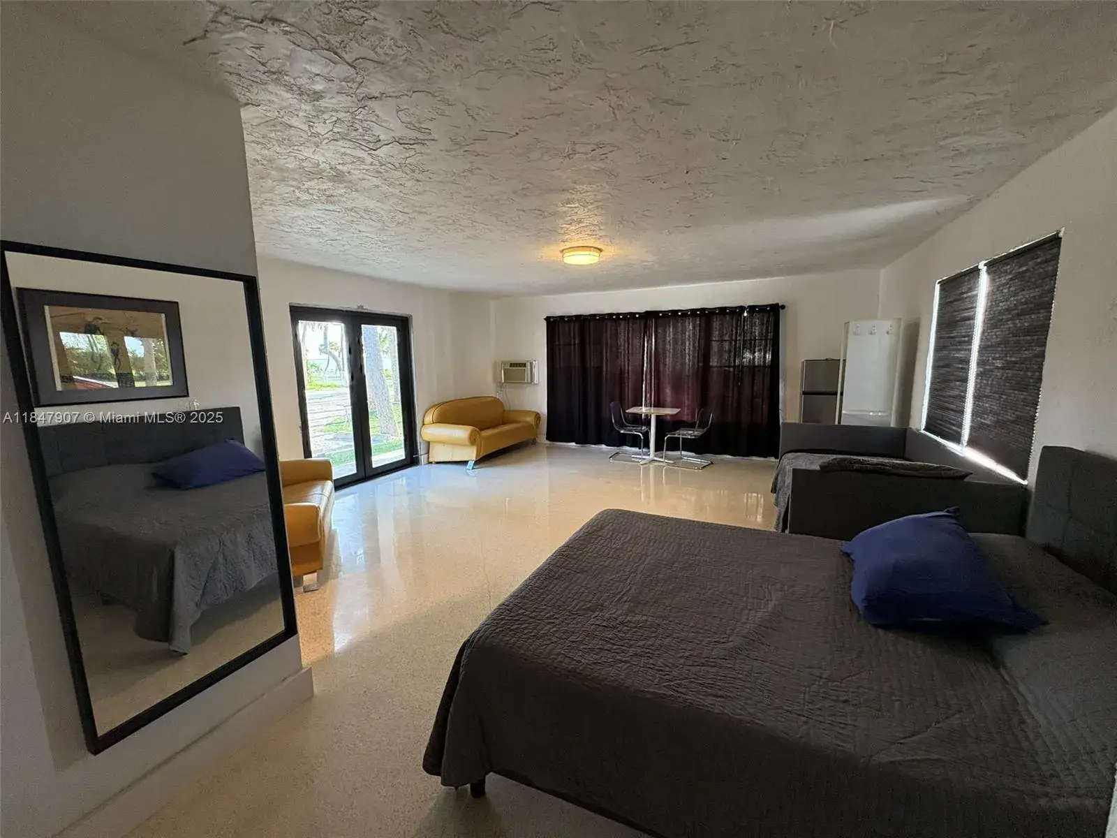1 bath Residential Lease for rent at 6003 S Indian River Dr, Fort Pierce FL 34982