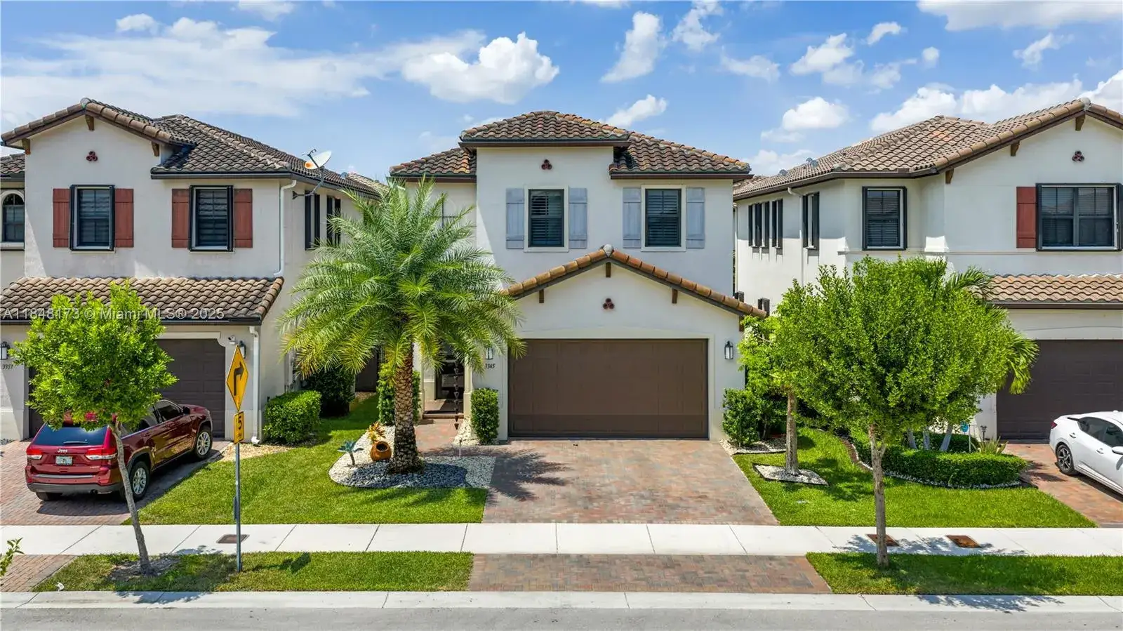 3 bedroom 2 bath Residential for sale at 3345 W 95th Ter, Hialeah FL 33018