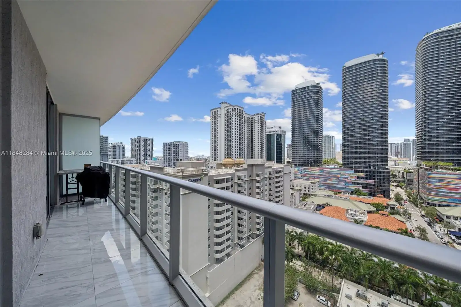 1 bedroom 1 bath Residential for sale at 1100 S Miami Ave # 1609, Miami FL 33130