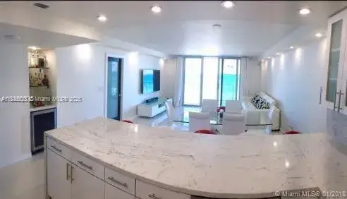 1 bedroom 2 bath Residential Lease for rent at 5701 Collins Ave # 1008, Miami Beach FL 33140