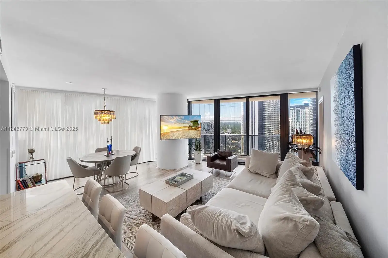 3 bedroom 3 bath Residential for sale at 801 S Miami Ave # 3504, Miami FL 33130