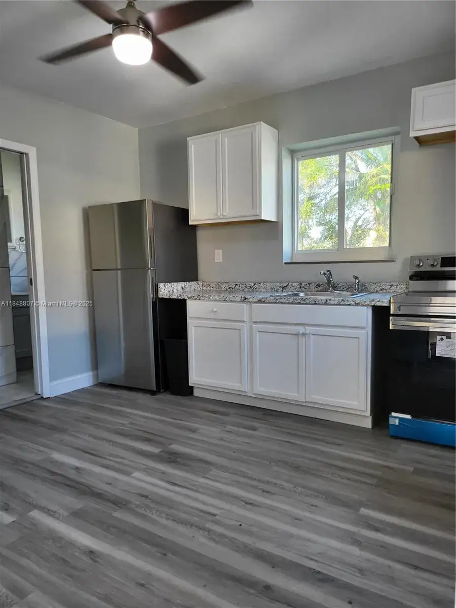 1 bedroom 1 bath Residential Lease for rent at 123 NW 59th St # C, Miami FL 33127