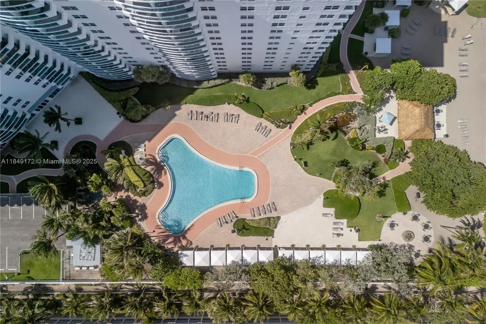 2 bedroom 1 bath Residential Lease for rent at 3001 S Ocean Dr # 425, Hollywood FL 33019