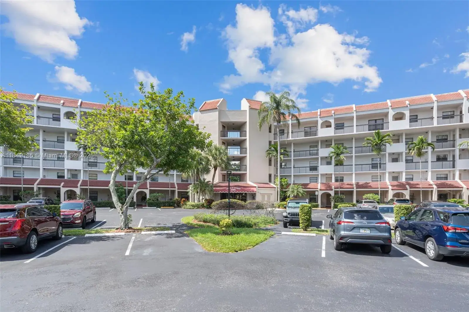 2 bedroom 2 bath Residential for sale at 3485 Environ Blvd # C205, Lauderhill FL 33319