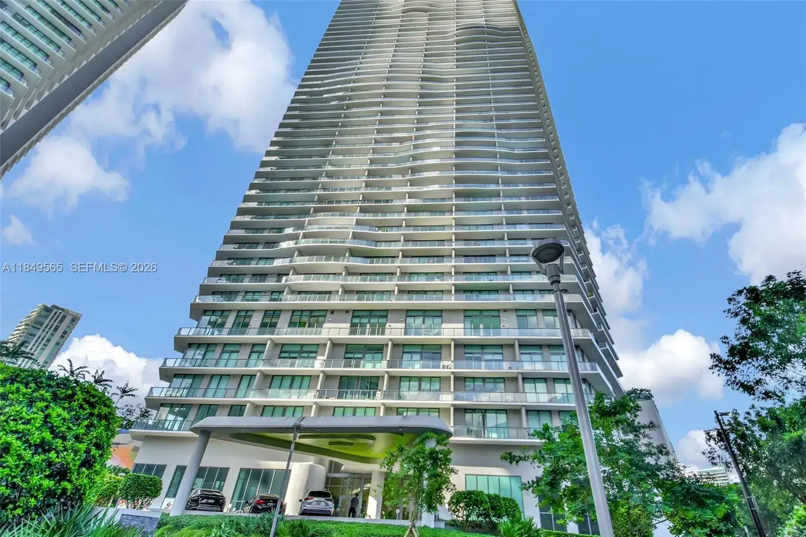 2 bedroom 2 bath Residential for sale at 501 NE 31st St # 608, Miami FL 33137