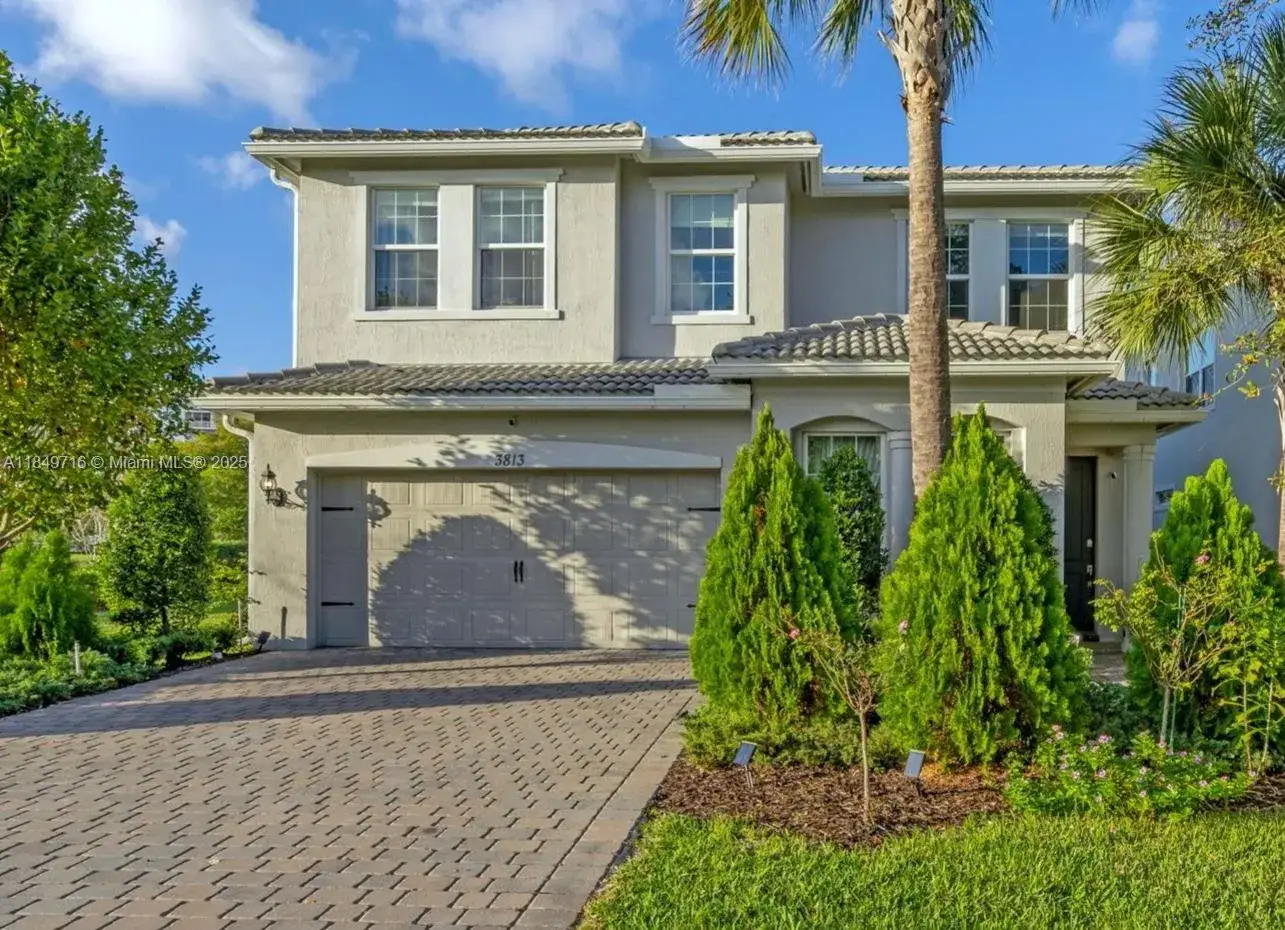 5 bedroom 3 bath Residential for sale at 3813 Greenway Dr, Hollywood FL 33021