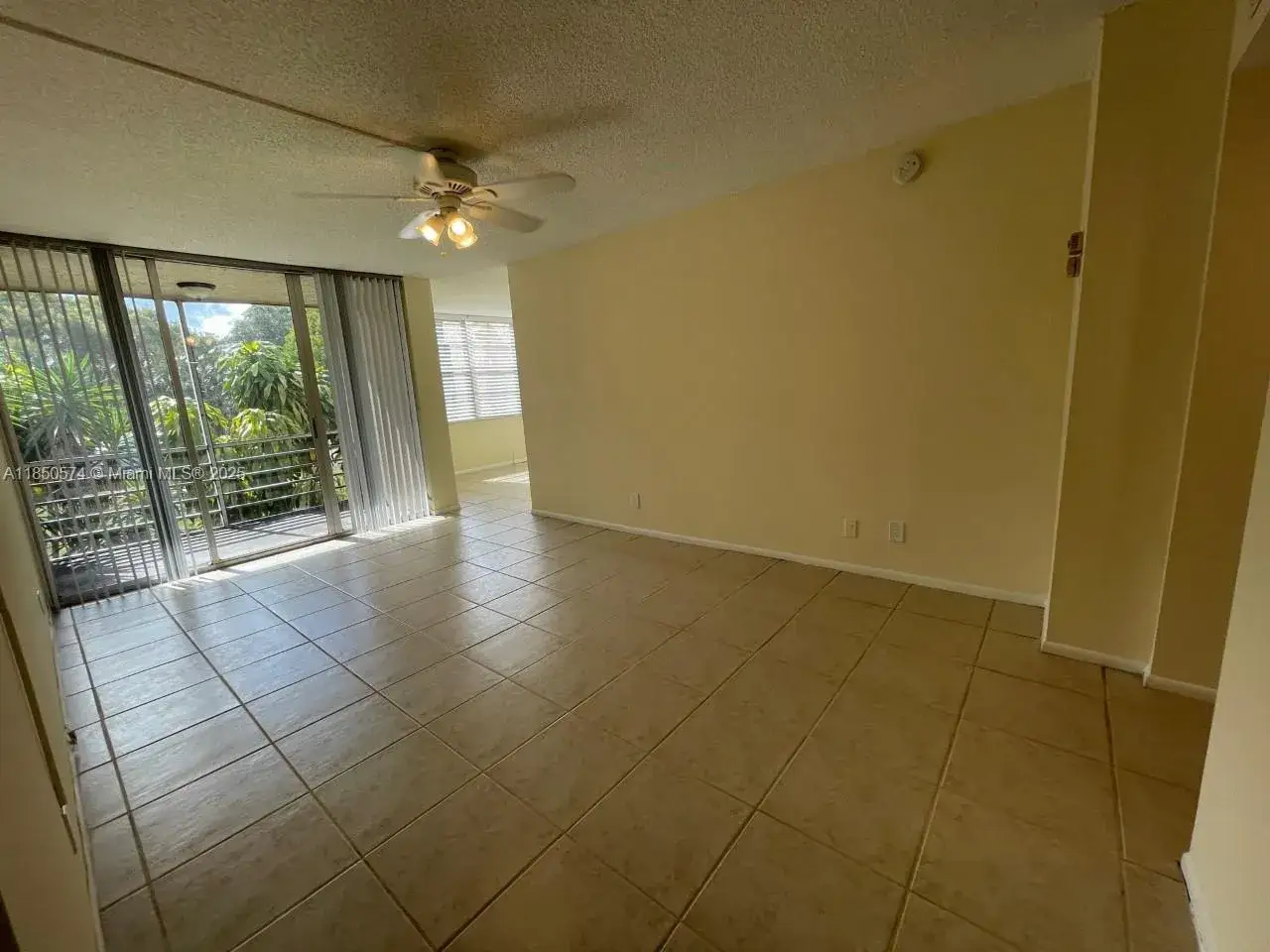2 bedroom 2 bath Residential for sale at 9431 Live Oak Pl # 203, Davie FL 33324