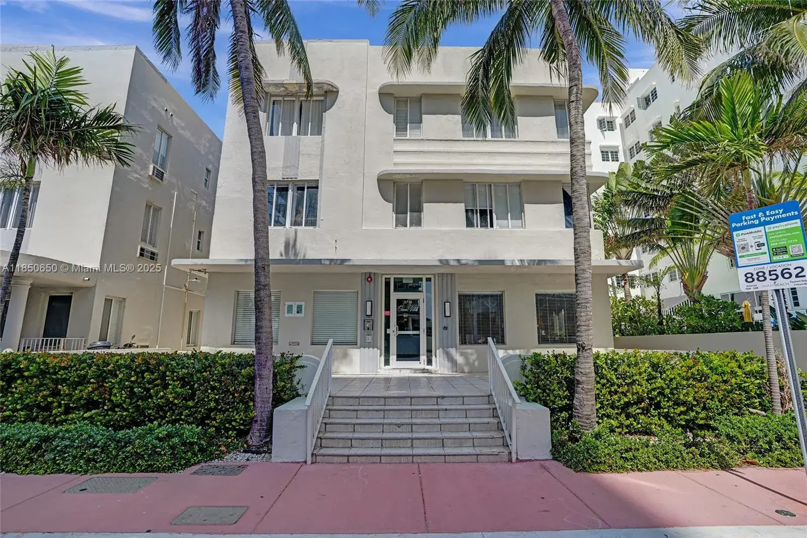 1 bath Residential for sale at 3710 Collins Ave # 100, Miami Beach FL 33140