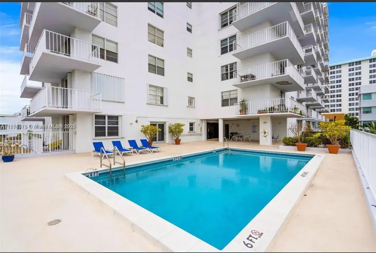 1 bedroom 1 bath Residential Lease for rent at 2829 Indian Creek Dr # 408, Miami Beach FL 33140