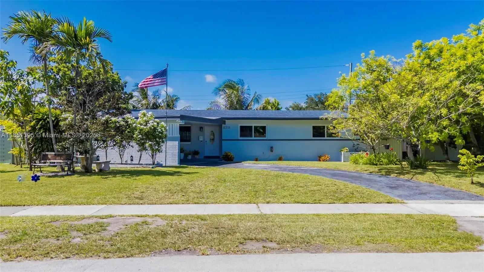 3 bedroom 2 bath Residential for sale at 8711 SW 191st St, Cutler Bay FL 33157