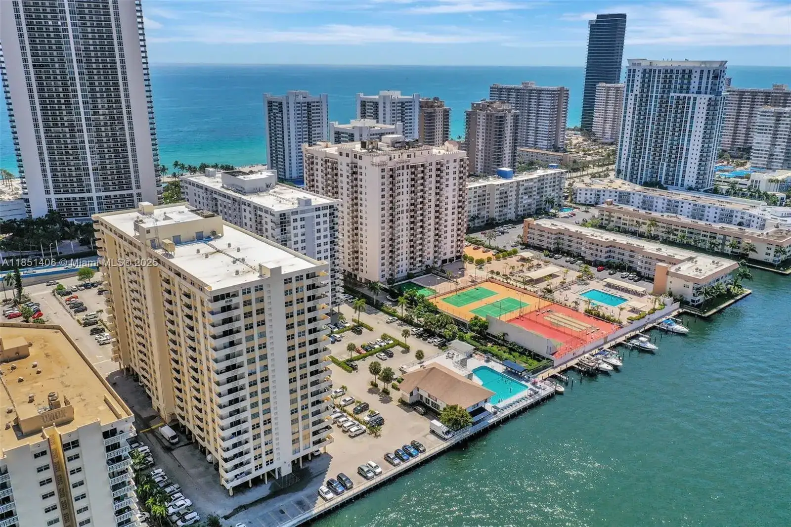 2 bedroom 2 bath Residential for sale at 1833 S Ocean Dr # 511, Hallandale Beach FL 33009