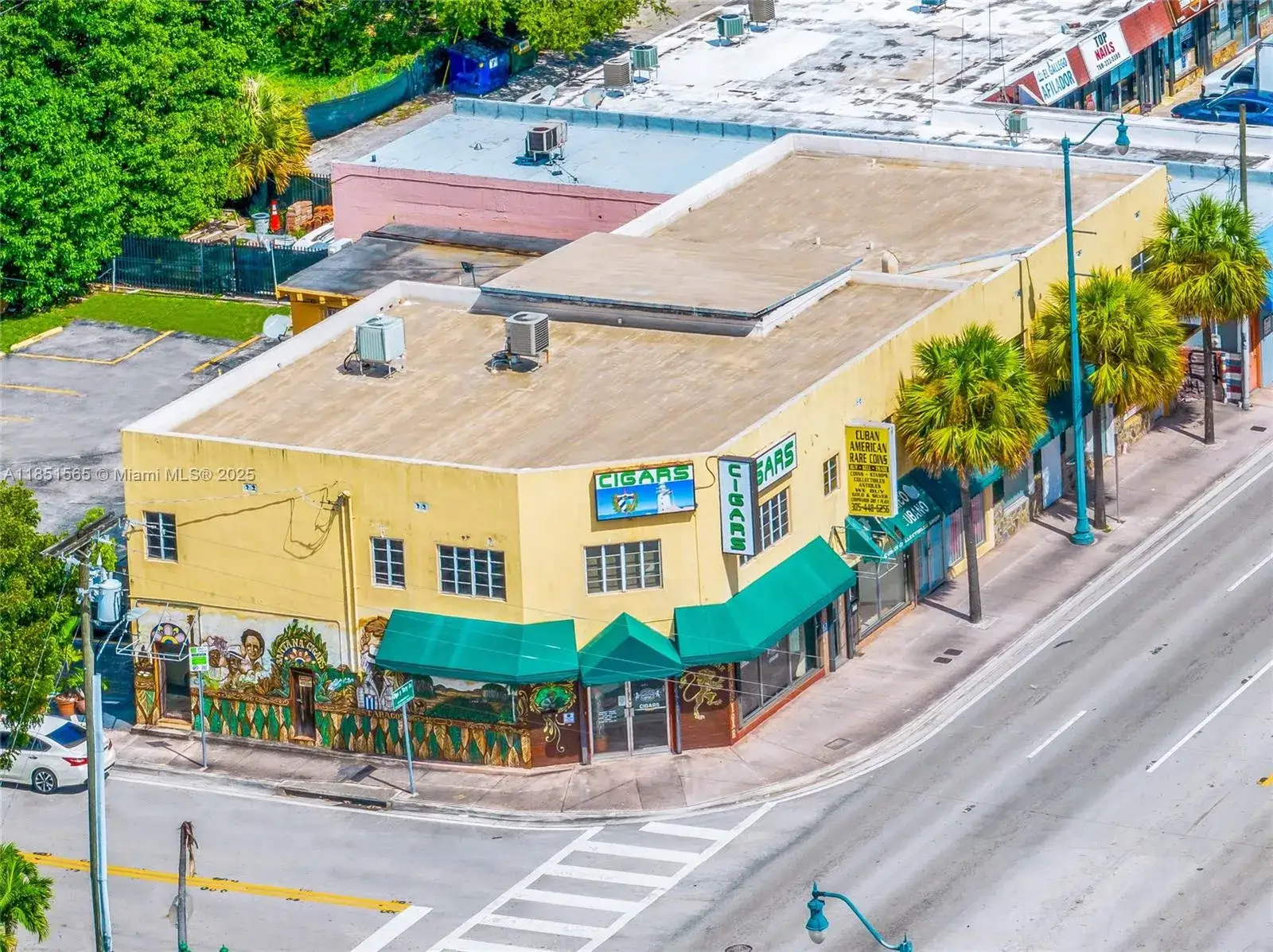 Commercial Sale for sale at 3465 SW 8th St # 3474, Miami FL 33135