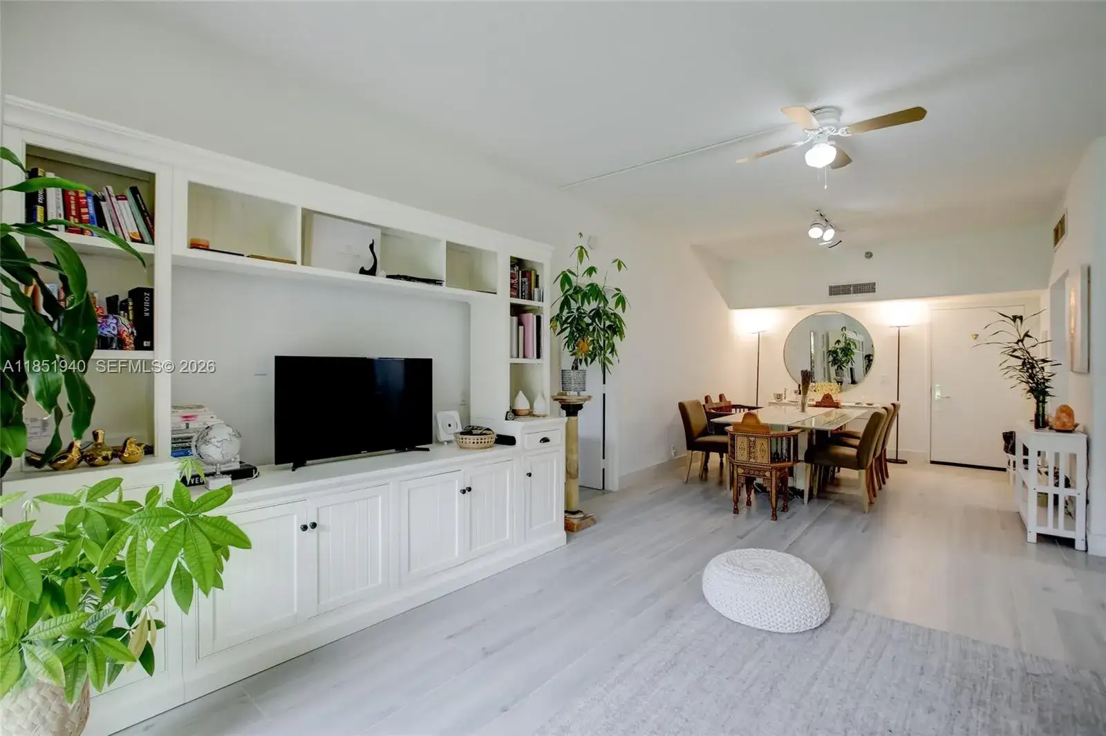 2 bedroom 2 bath Residential for sale at 3300 NE 191st St # 114, Aventura FL 33180
