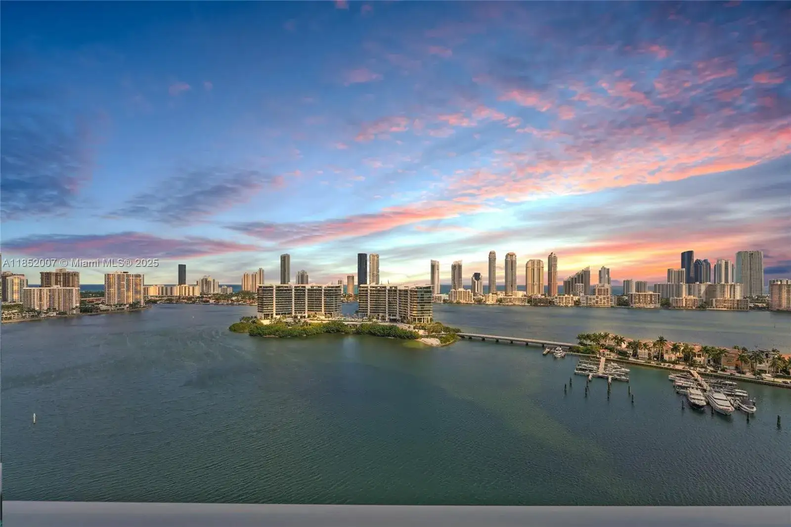 4 bedroom 4 bath Residential for sale at 3201 NE 183rd St # 2201, Aventura FL 33160