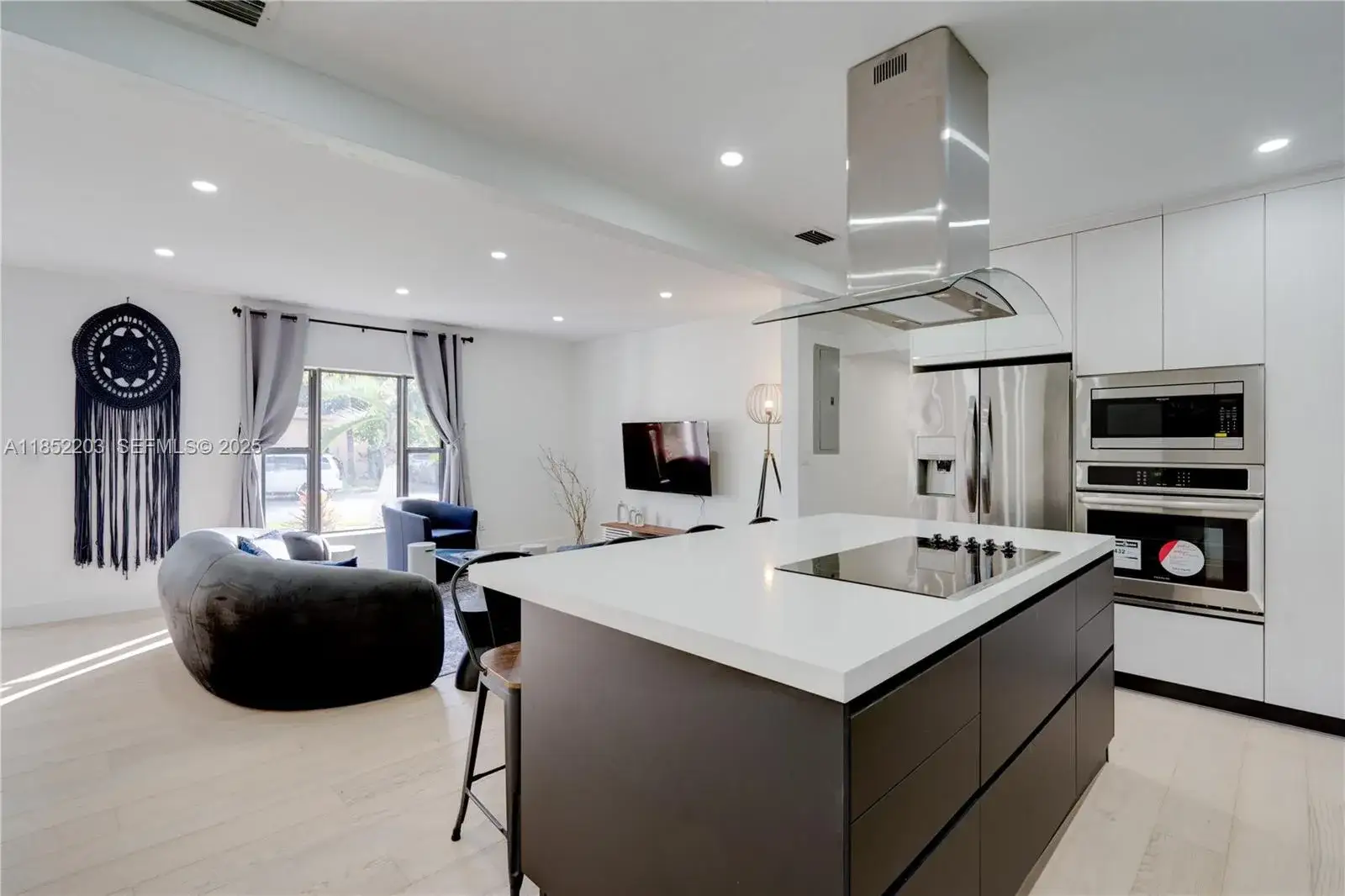4 bedroom 3 bath Residential for sale at 347 NE 110th St, Miami FL 33161