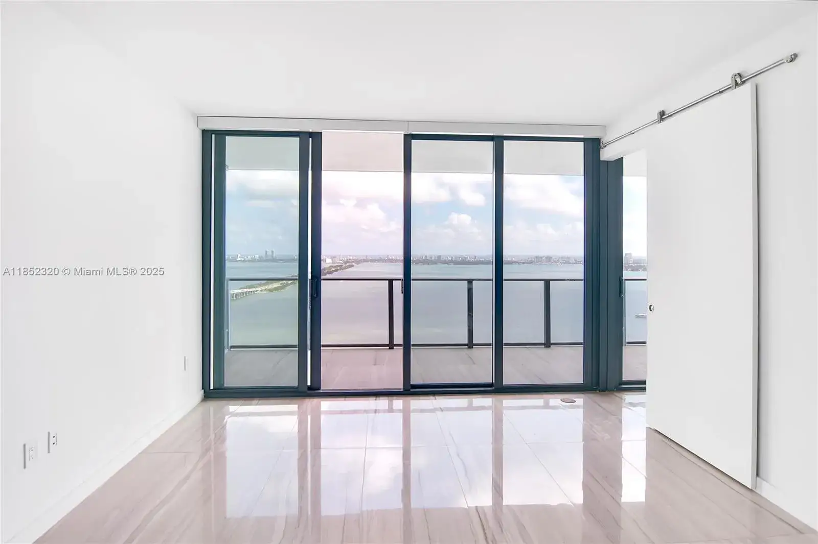 2 bedroom 2 bath Residential for sale at 3131 NE 7th Ave # 3605, Miami FL 33137
