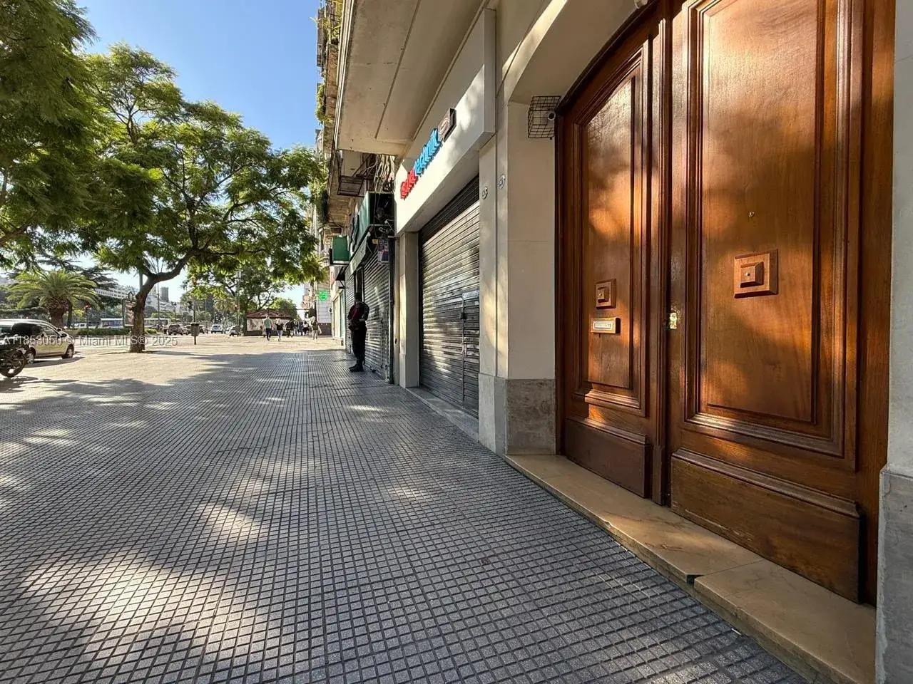 2 bedroom 1 bath Residential for sale at 128 Bernardo de Irigoyen Montserrat # 7, FL 128