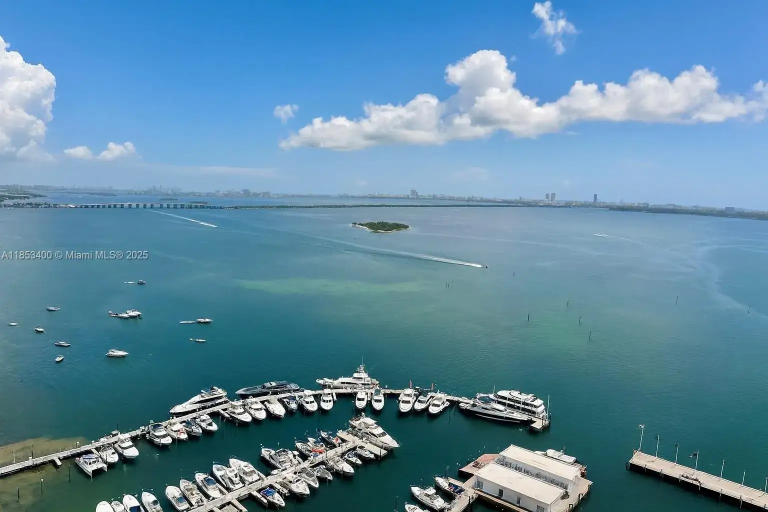 1 bedroom 1 bath Residential for sale at 555 NE 15th St # 32D, Miami FL 33132