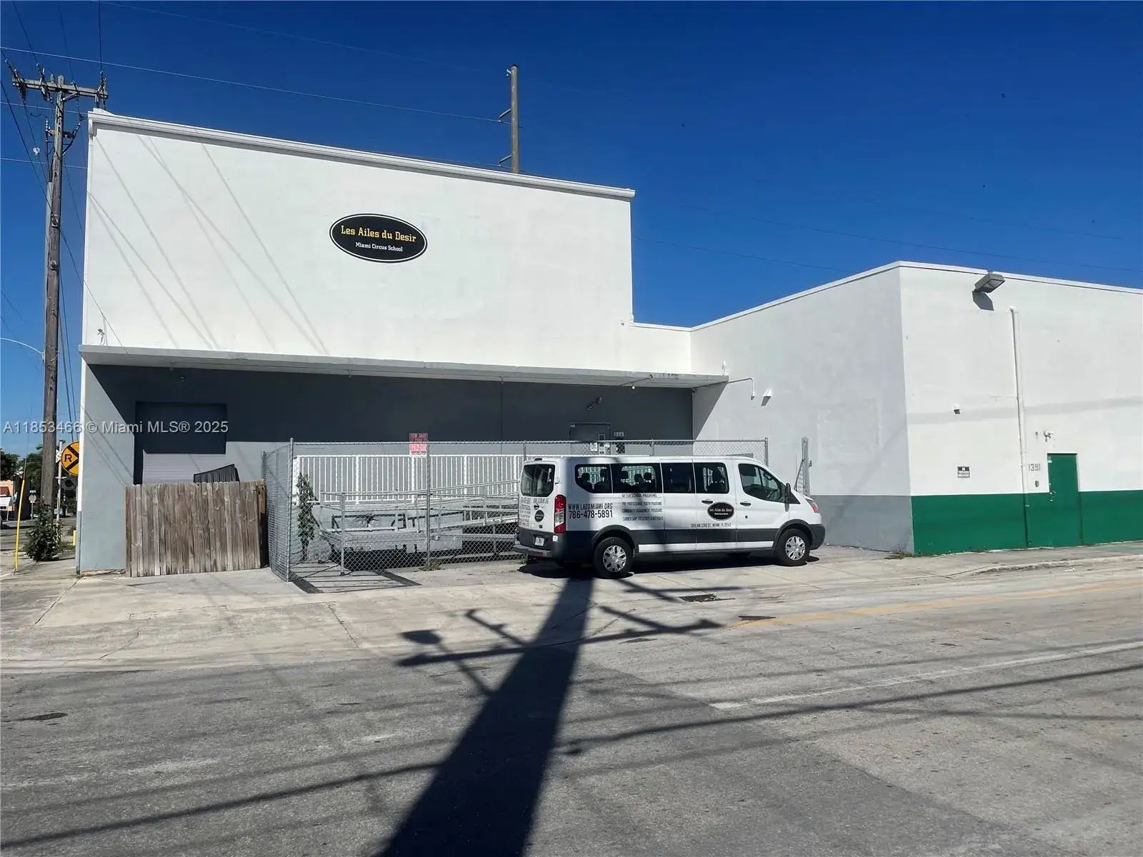 Commercial Sale for sale at 1395 NW 22nd St, Miami FL 33142