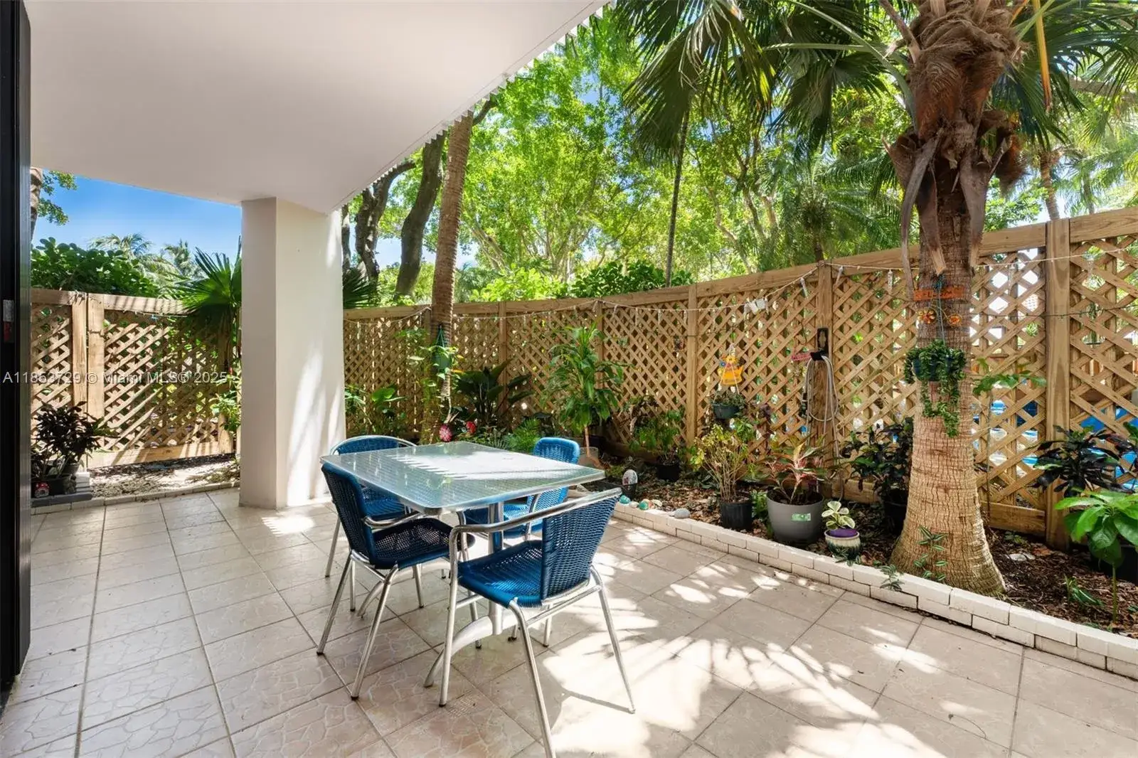 1 bedroom 1 bath Residential for sale at 2000 Towerside Ter # 308, Miami FL 33138