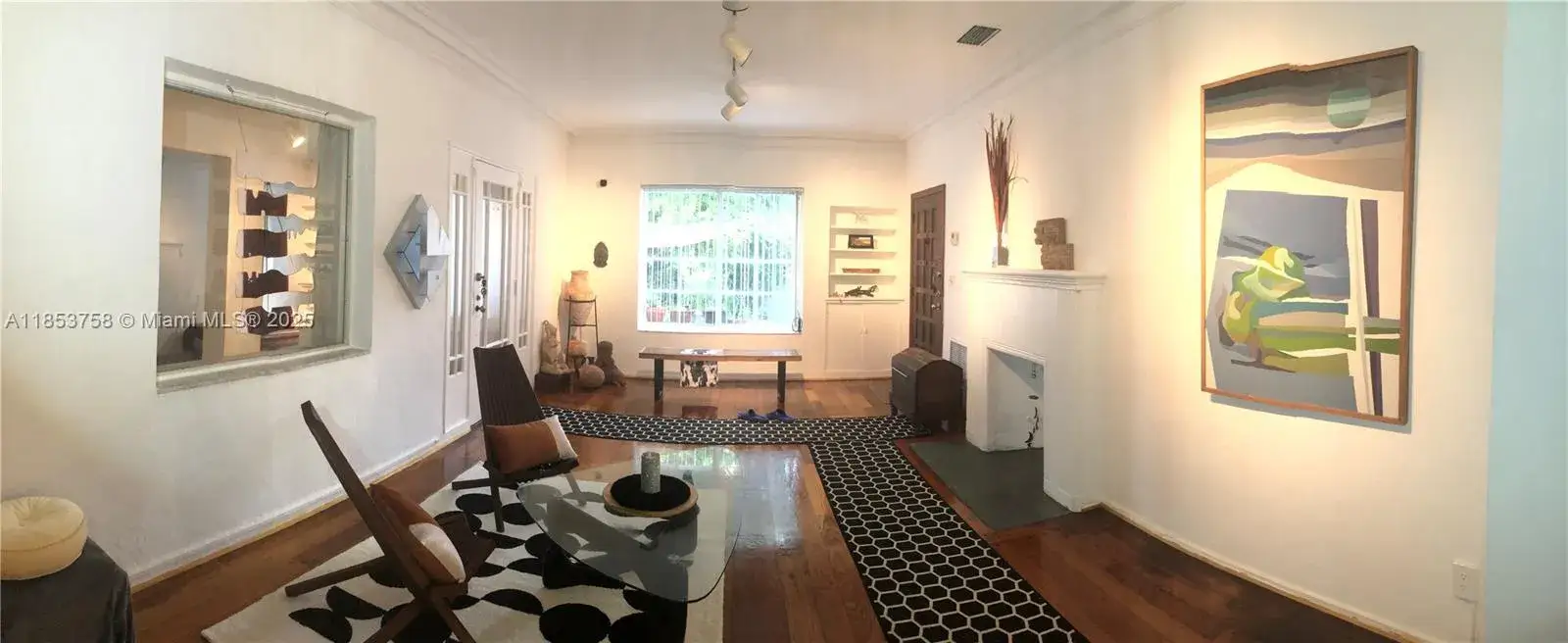 3 bedroom 3 bath Residential for sale at 1619 SW 13th St, Miami FL 33145