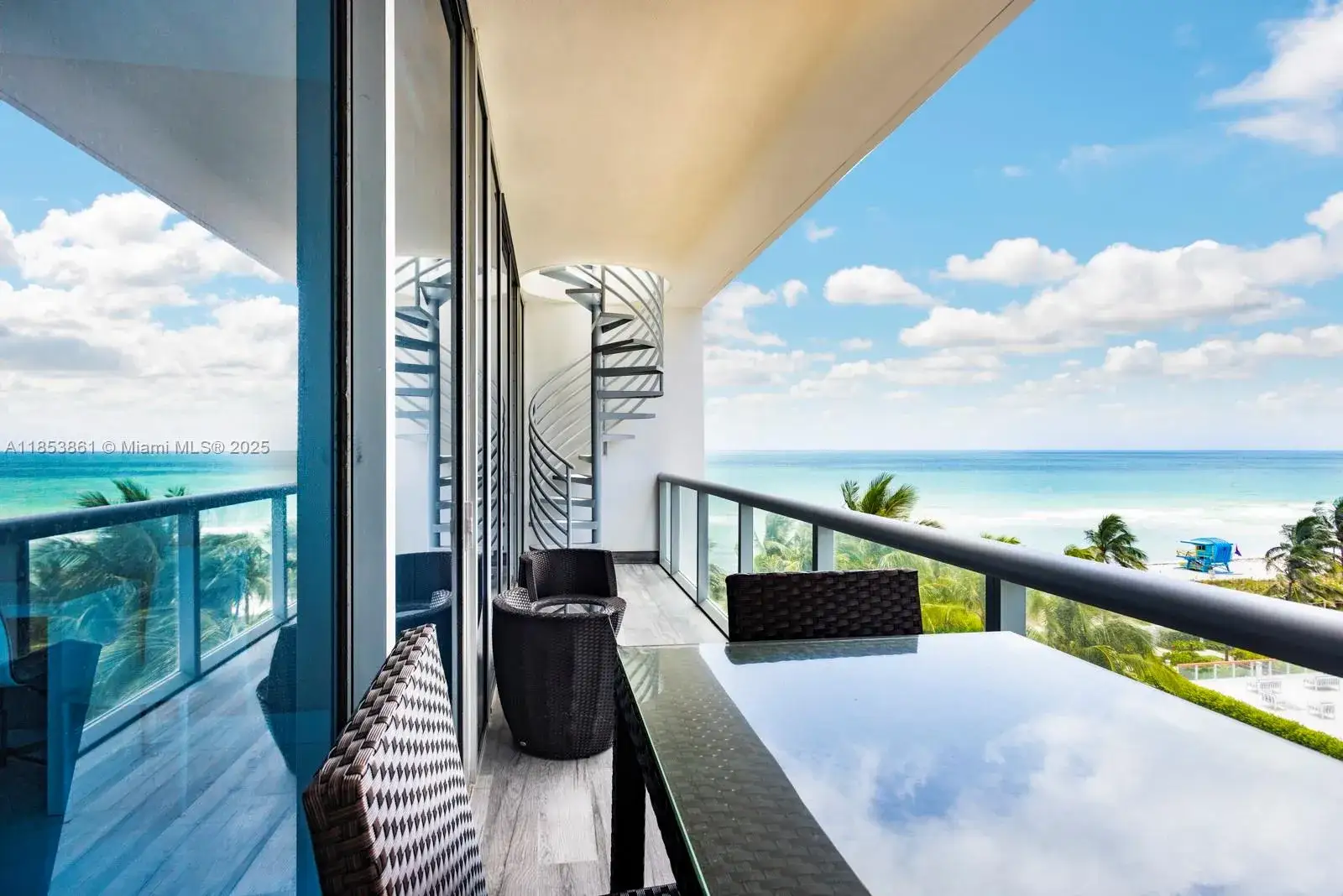 1 bedroom 1 bath Residential for sale at 6799 Collins Ave # 507, Miami Beach FL 33141