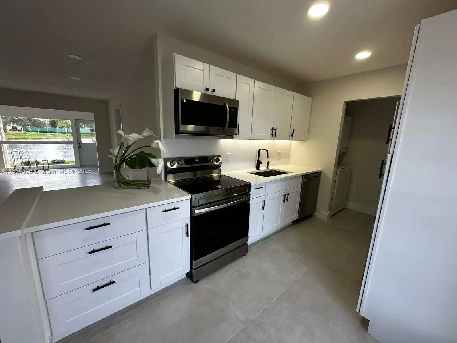 1 bedroom 1 bath Residential for sale at 316 Cape Cod Cir # B, Lake Worth FL 33467