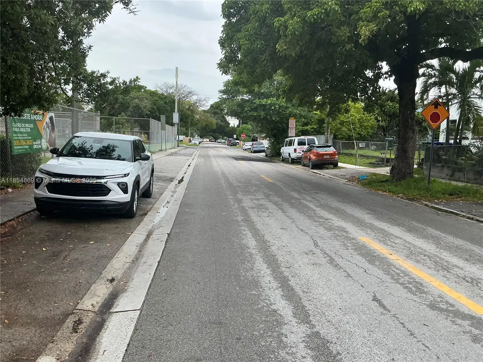 2 bedroom 1 bath Residential for sale at 1855 NW 32nd St, Miami FL 33142