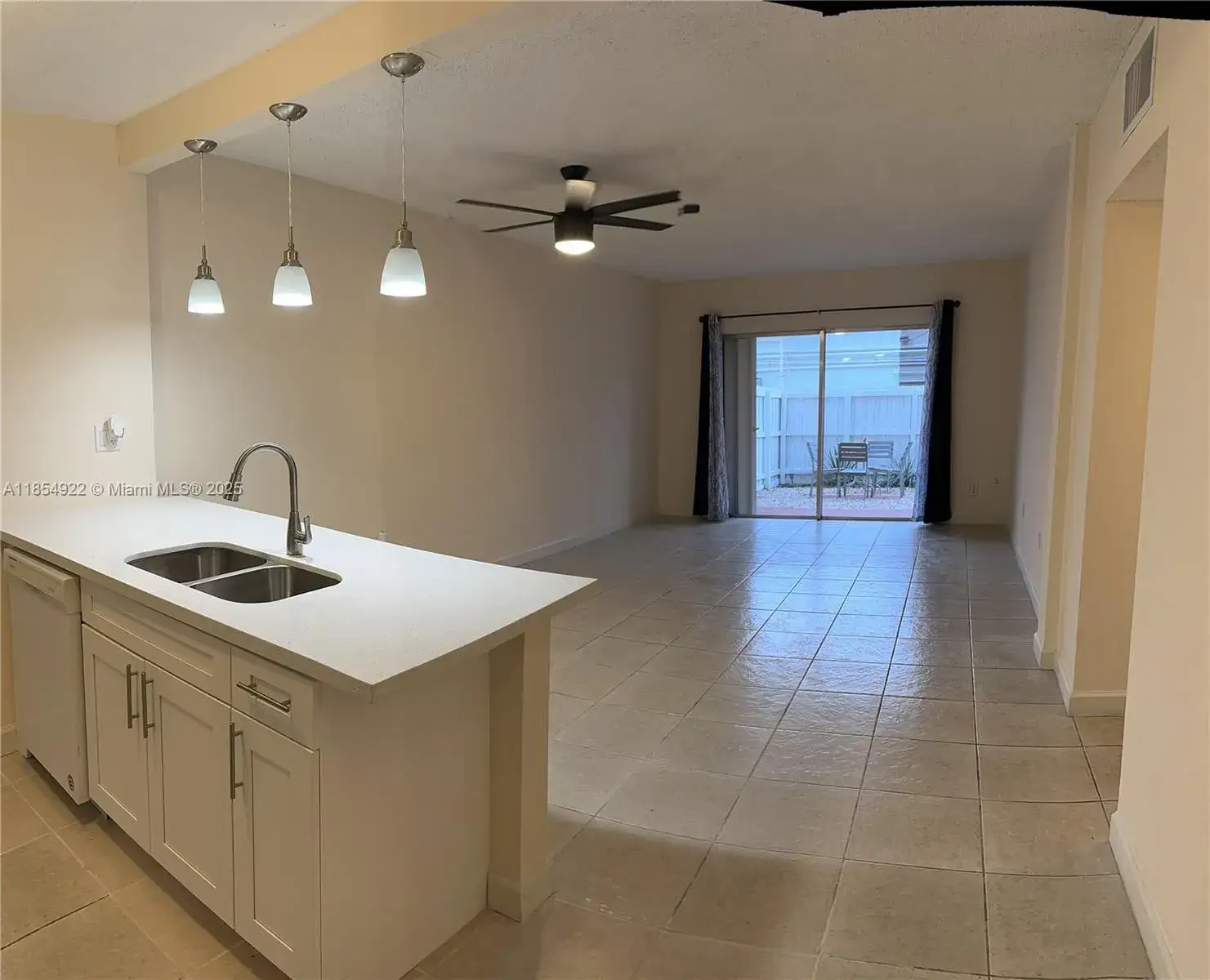 2 bedroom 1 bath Residential for sale at 10900 SW 104th St # 118, Miami FL 33176