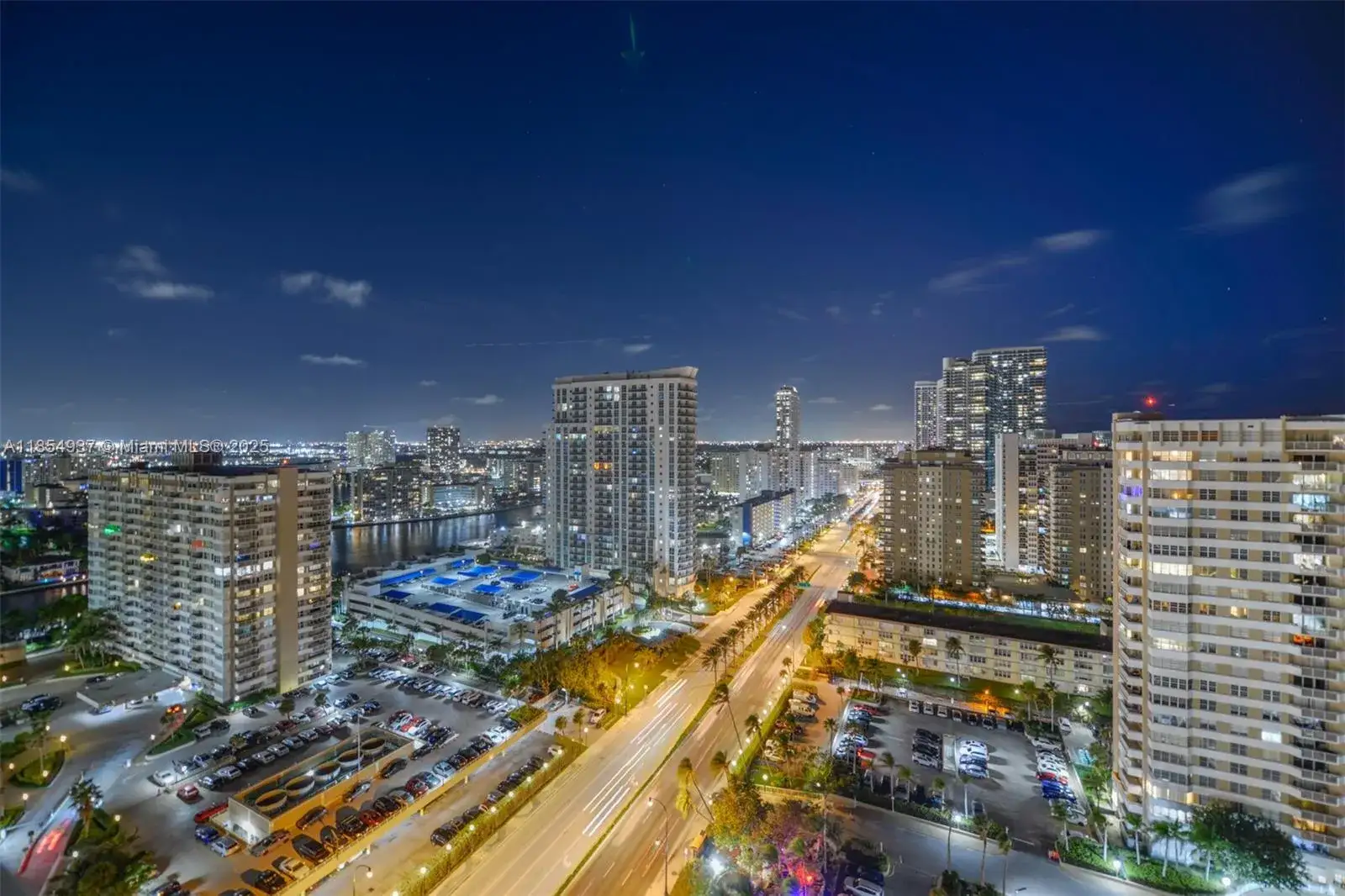 1 bedroom 1 bath Residential Lease for rent at 1980 S Ocean Dr, Hallandale Beach FL 33009